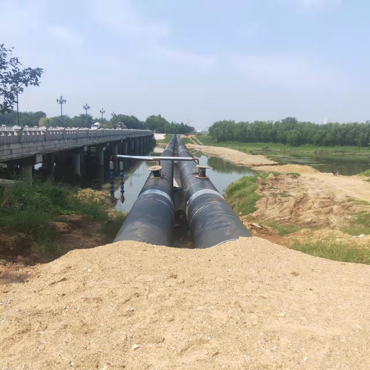 兴隆华侨农场输油管道清洗